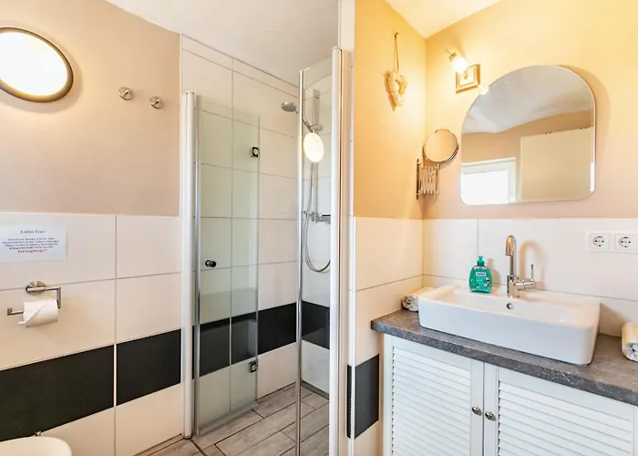 Foerdehof Petersen - Zur Linde 公寓 *